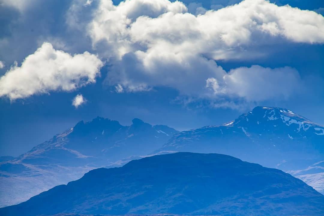 Theoden King stands alone... 👑

And rightly so. Took a trip on the Tallboy to Edoras but kept my distance. Far less wildlife on the daily dose but clouds like you wouldn't believe 🗻🌥🗻

<a href="/lomondtrossachs/">Loch Lomond & The Trossachs</a> @visitscotland
