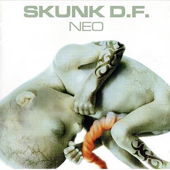 148. <a href="/SKUNKDF/">SKUNK D.F.</a> - Neo (2003) 

Temas:
Cirkus: youtube.com/watch?v=4_Xw09…
En 5 Minutos: youtube.com/watch?v=f7FBKb… 
Este Dolor: youtube.com/watch?v=hnCBaF…