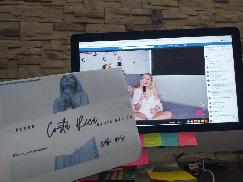 Fco Karol Sevilla Cr Desde Costa Rica Amandote Y Apoyandote Apesar De La Distancia Karolsevilla Carocisne7 Karol Live Concert