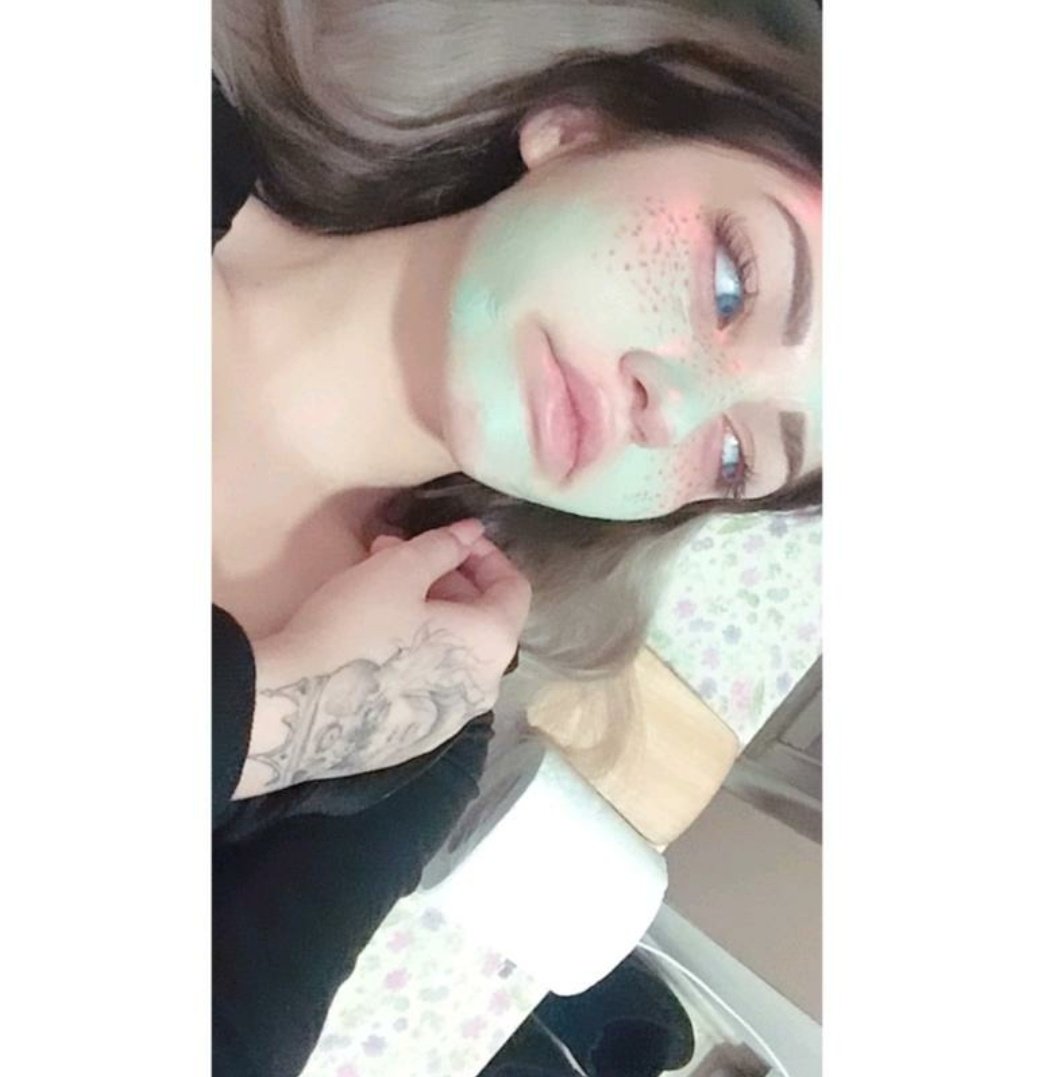 Yaşamak ölmekten hazin geliyor😕😥