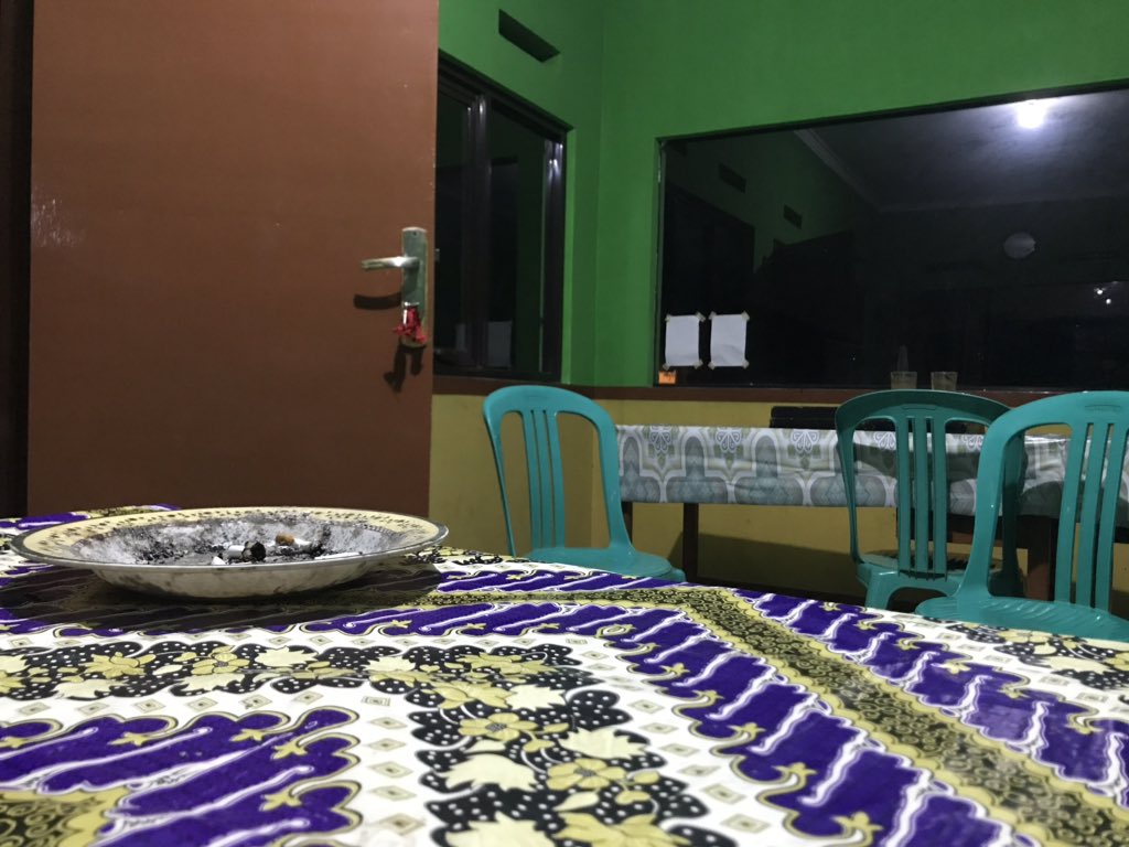 cepnandi's tweet photo. Ronda malam pertama kali di kusim Covid19.. menjadi warga negara yang baik. https://t.co/aUP0enCLTJ