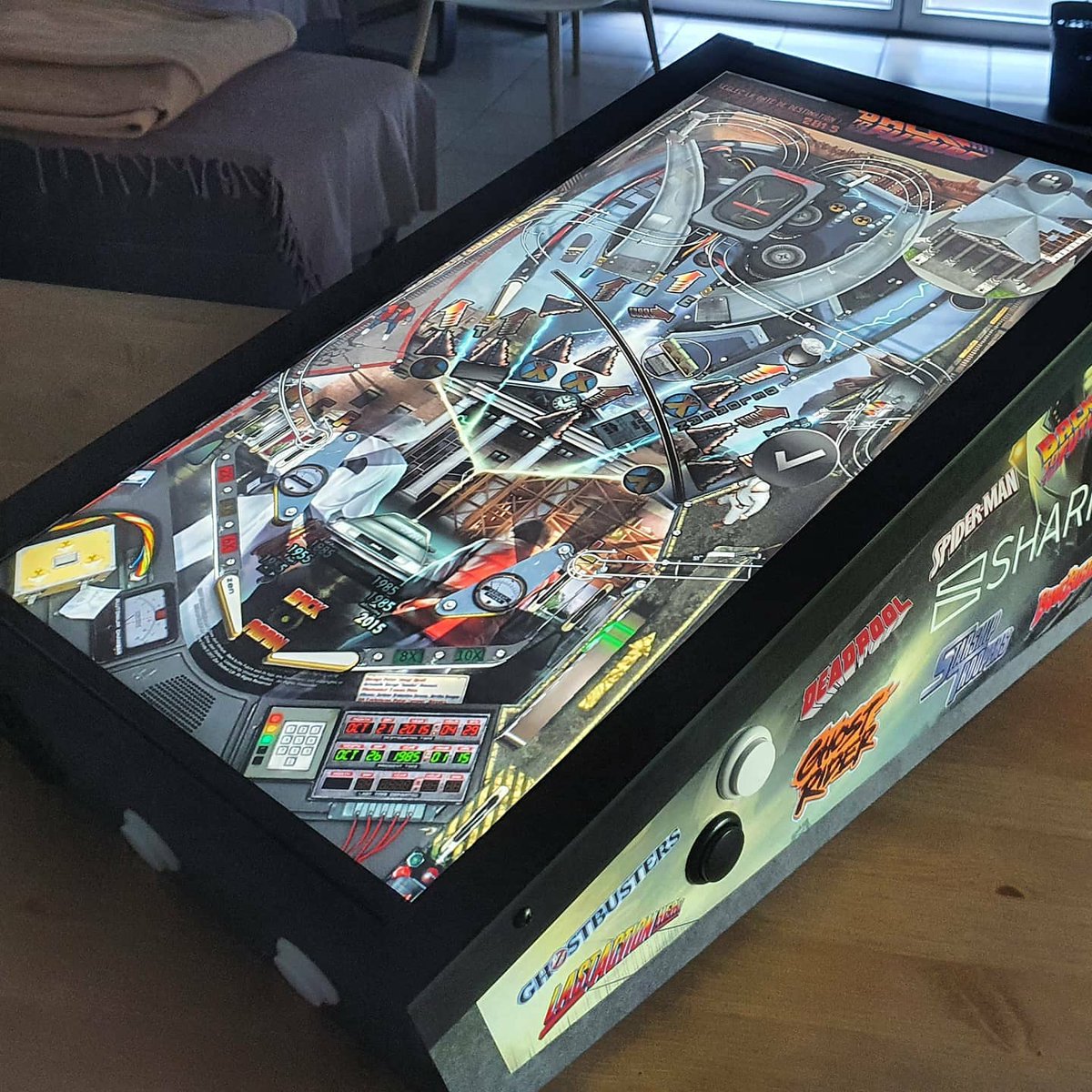 Jerem87twt's tweet photo. Quelques petites photos du #Pinball #Sharpin avec des Flippers #Geek 🔥♥️ https://t.co/OBYKkpPDXg
