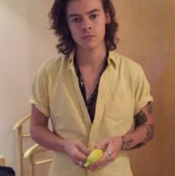 harry styles as giant baby: a thread