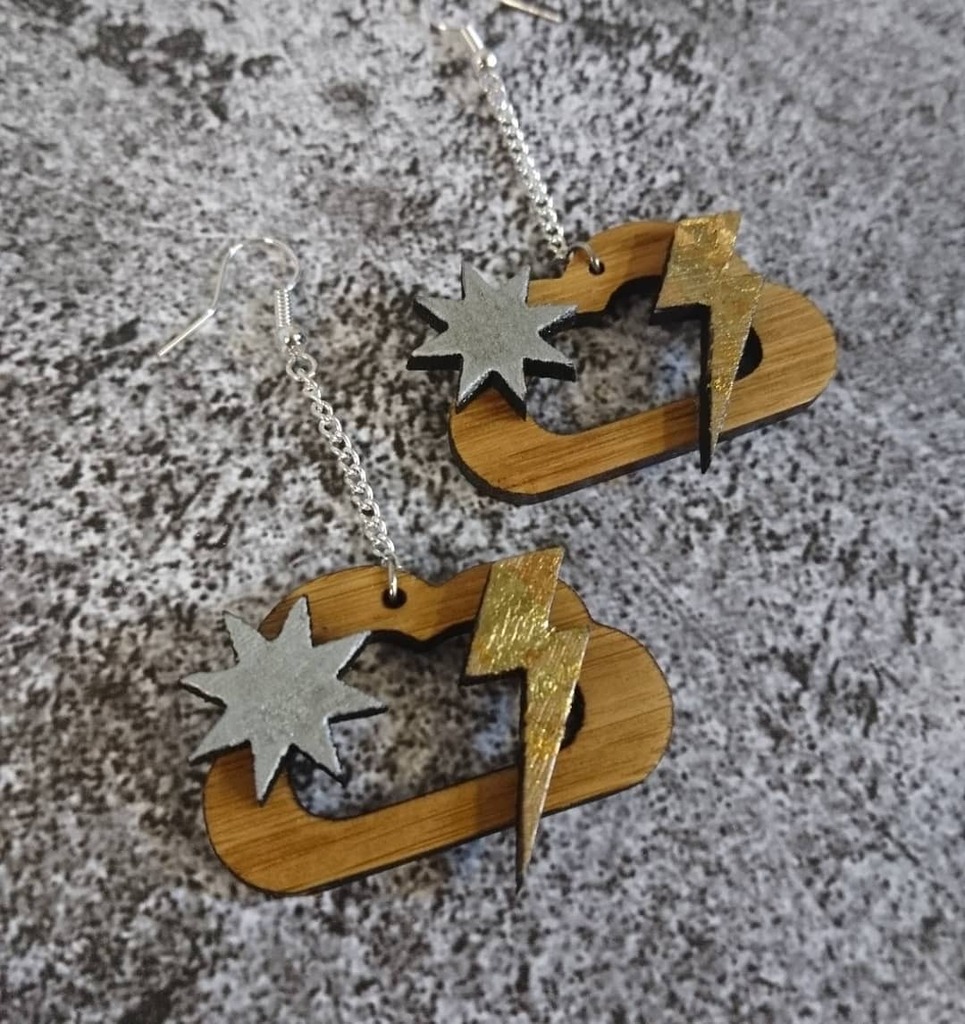 Also got these Celestial Cloud earrings on the site.
#thunderbolt #thunderboltearrings #clouds #cloudearrings #thunderboltstarcloudearrings #cloudstarearrings #bamboo #ecofriendlybamboo #ecofriendlyjewellery #ecofriendlyearrings #ecowitch #witchy #witchyjewellery #beamsandbobbins