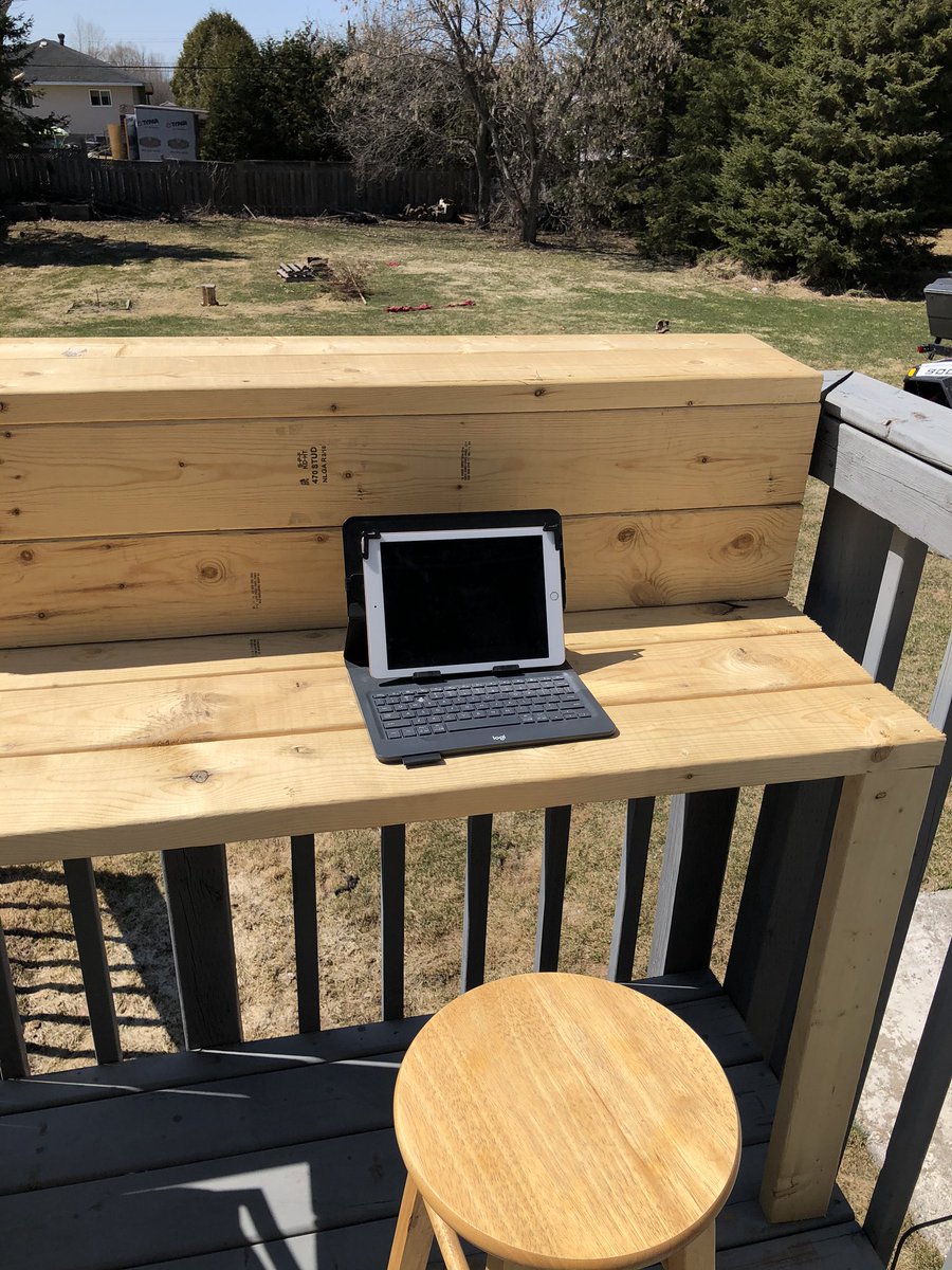 cdtellier's tweet image. 14 made me this outdoor workstation last week, and I finally get to use it today! I love it! ❤️ #homeschoolproject #smartcookie