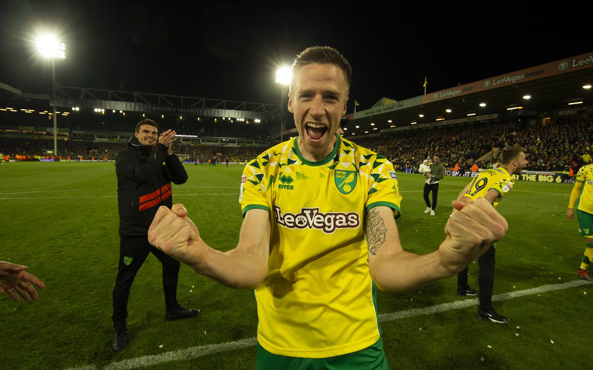 NorwichCityFC's tweet photo. Reliving that promotion feeling one year on... 🙌

💛 #OnThisDay 💚 https://t.co/biQ86vG34Q