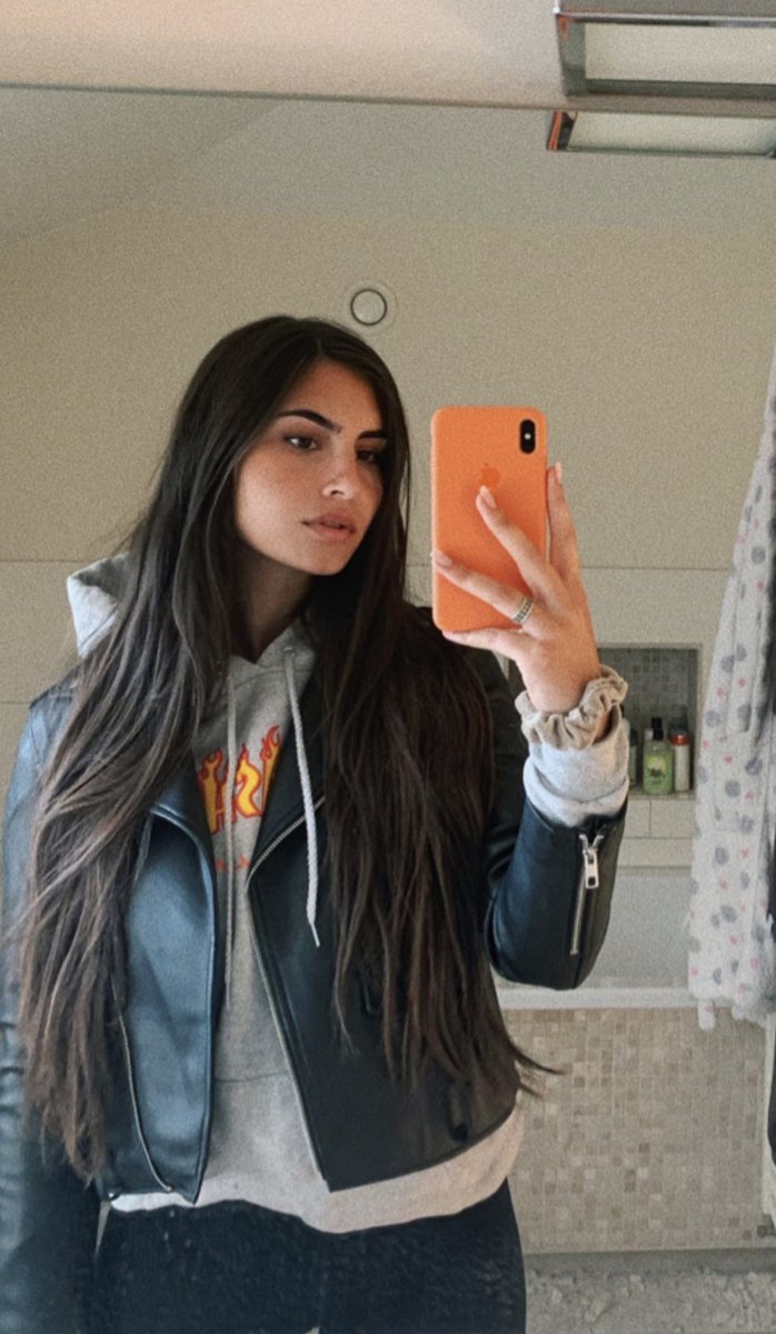 Quarantäne und Amazongutscheine 💕 

{ Findom #geldherrin #zahlsklave #loser #moneydom #femdom #bdsm #goddess #feet #feetgoddess #soles #geldsklave #cashsub #cashpig }