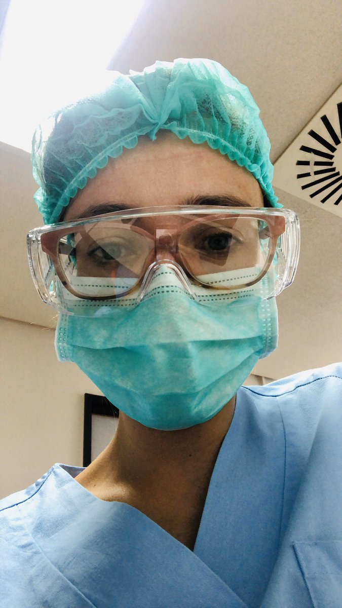 carolmangas's tweet photo. 🆘>31000 sanitarios infectados y 50 fallecidos🖤 ¡BASTA YA! Basta de trabajar desprotegidos, de precariedad laboral y de maltrato administrativo.
#MareaBlancaCoronavirus #NiHeroesNiMartires #BastaYa https://t.co/ESPf6T1RWB