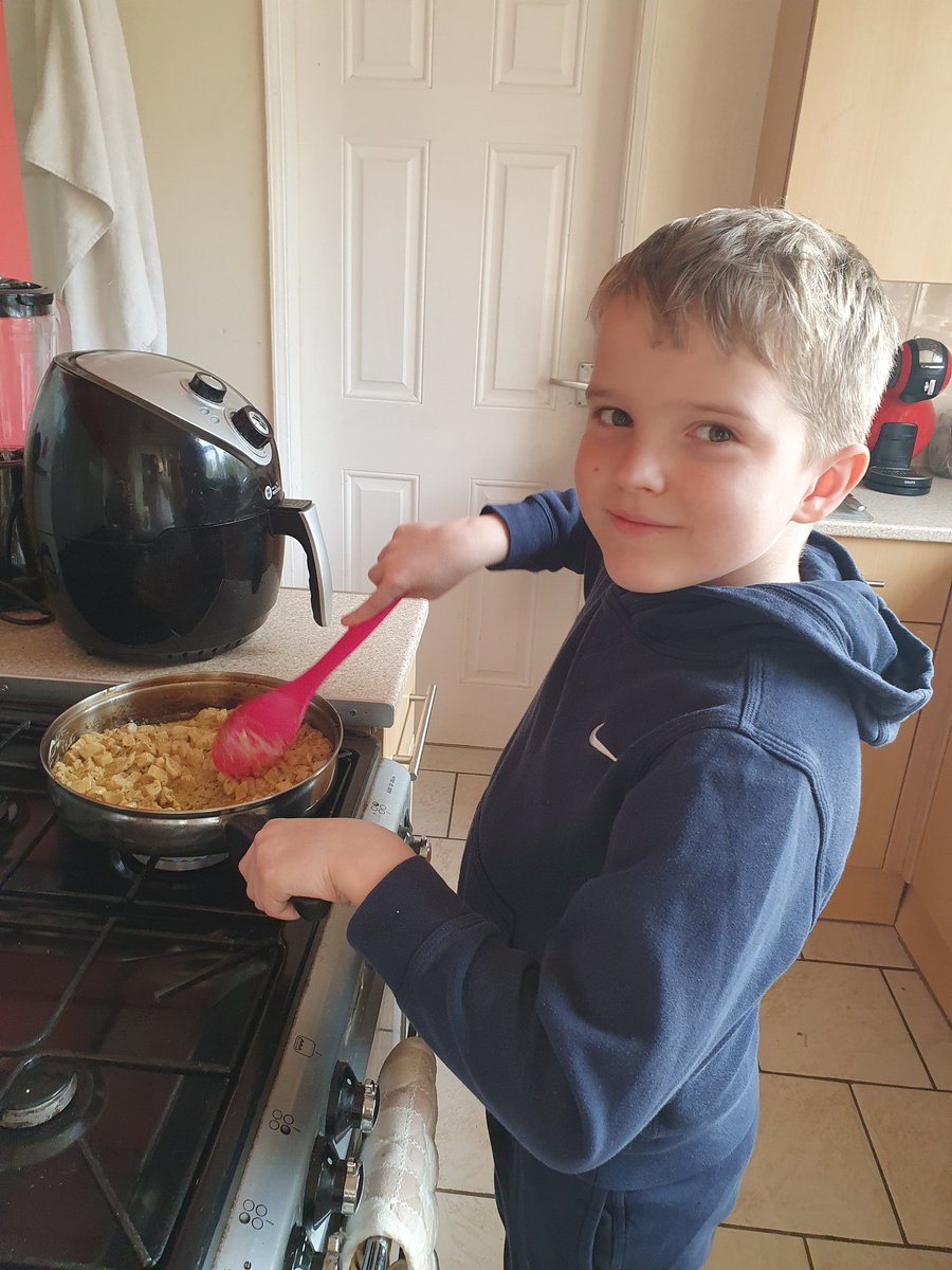 vikkie69's tweet photo. @RudheathPrimary  Joshua Gannon Yr 4, this evening decided to cook tea. On the menu tonight..... Nyonya. It was absolutely delicious 😊 https://t.co/vX53gSBFee