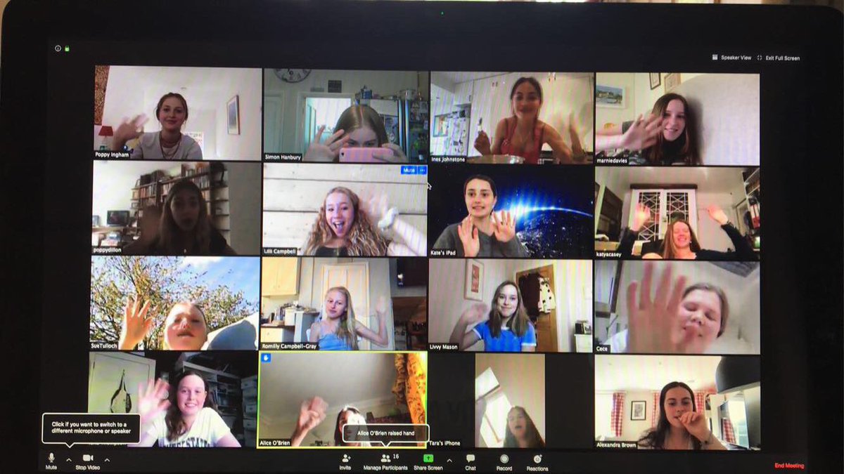 Great to see Pinewood leavers girls 2019 who were around this afternoon chatting to each other!! Lots of loud laughter and gossiping!! <a href="/pinewoodprepsch/">Pinewood School</a> #stayintouch #FriendsReunion #lockdownuk