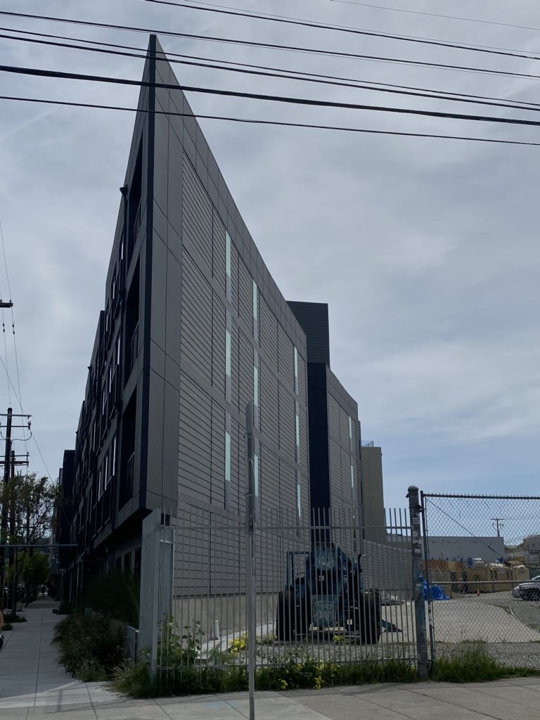 See, construction like this is cool, useful and contribute to a housed and thriving community. I want to see even more places like this in my backyard!