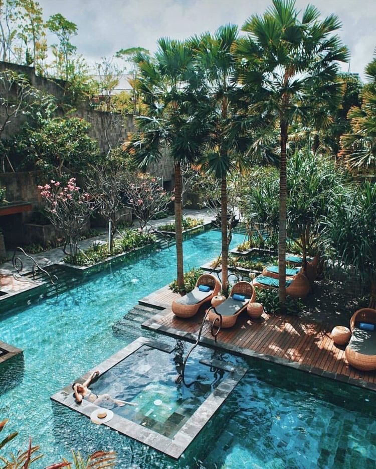 Choose one: outdoor pool