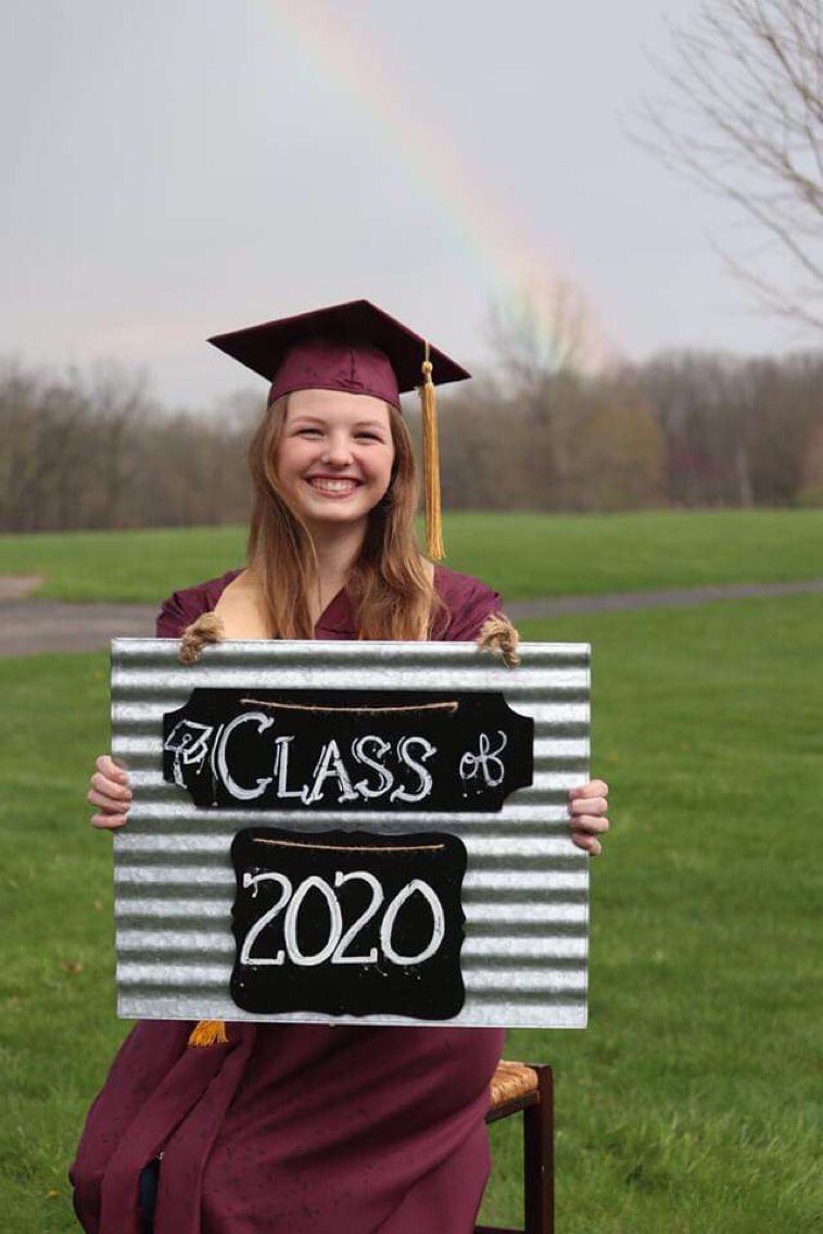 DHSSoftball10's tweet photo. ☆SENIOR SPOTLIGHT☆
Savvy Mahr-Threw • #24 • OF

Future Plans: Attending Augustana College to study Communications
Fav Mem: Jamming out on bus to get us hyped for games
Fav Team Mem: Everytime she replied to a something with "your mom"
Fun Fact: She can count to 10 in Korean! https://t.co/1B6VISUlDC