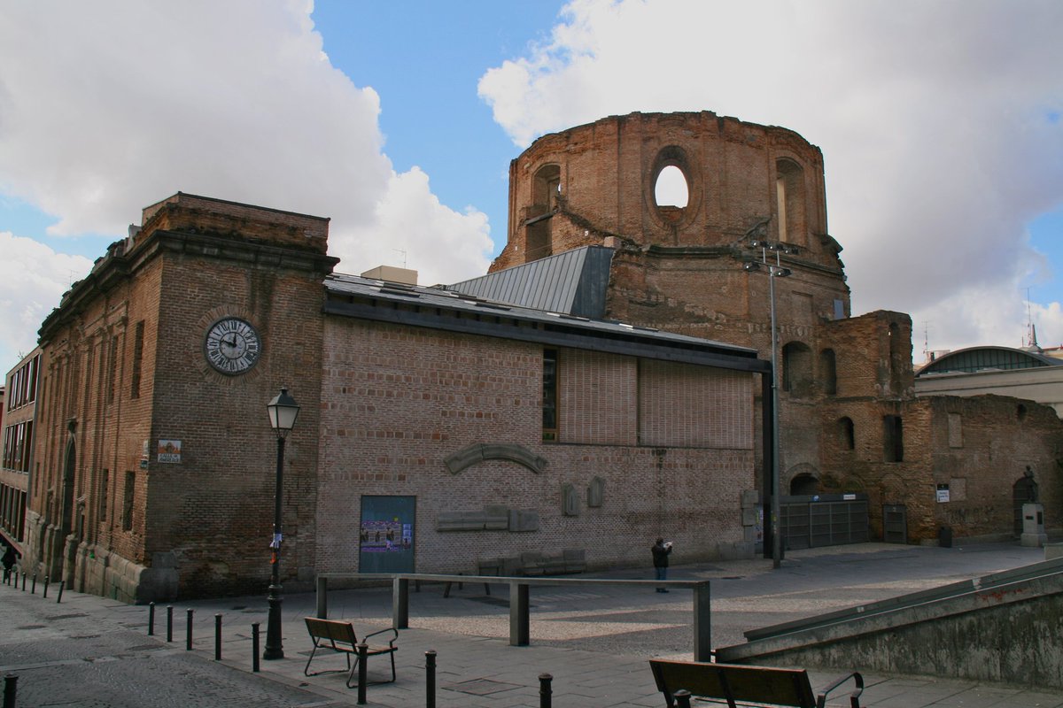 14. ESCUELAS PÍAS DE SAN FERNANDO