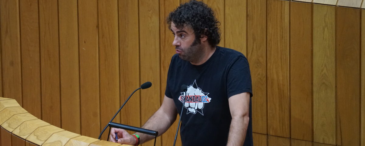 Lamentamos que @FeijooGalicia continúe facendo campaña en vez de planear a desescalada coa oposición

🔈 Para nós é esencial centrar atención e recursos na atención sanitaria e social, e paliar a fenda social, de xénero, dixital e rural. 

📱Aqui a nota: enmarea.gal/lamentamos-que…