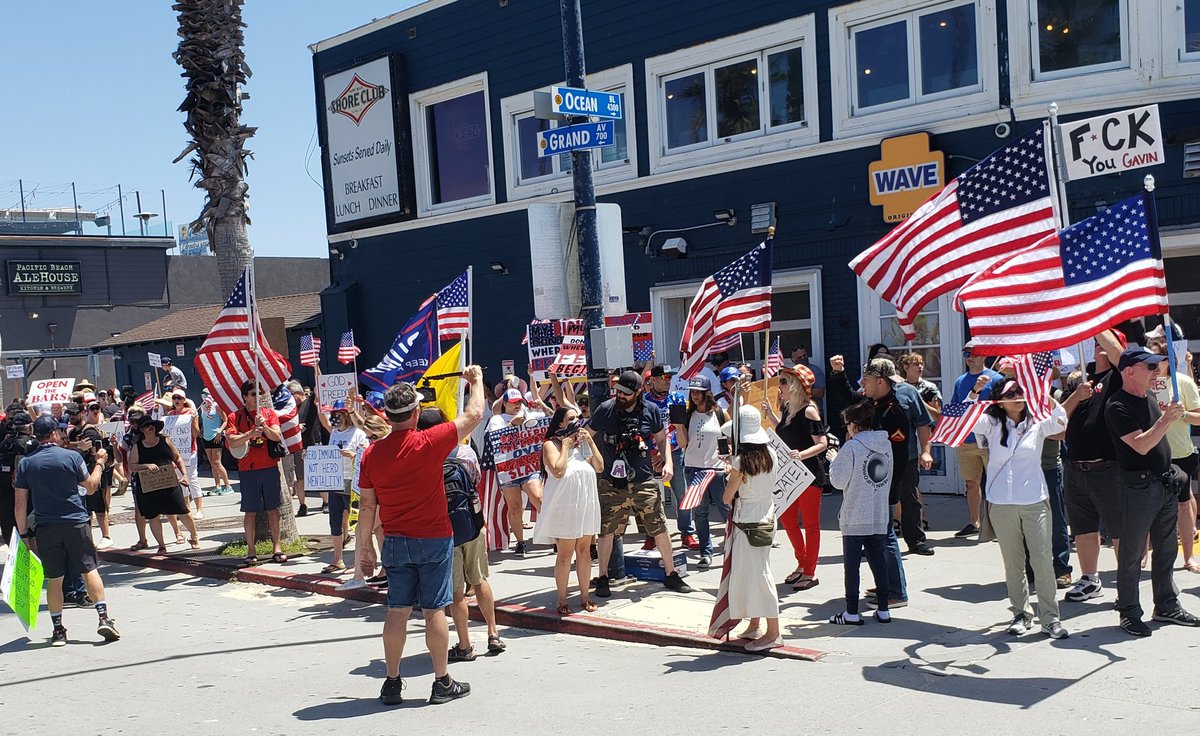 It's a beautiful sunny day here in Pacific Beach, California, where people are demonstrating against the lockdown orders. Protesters are chanting "No New Normal" and "What do want? Freedom. When do we want it? Now."