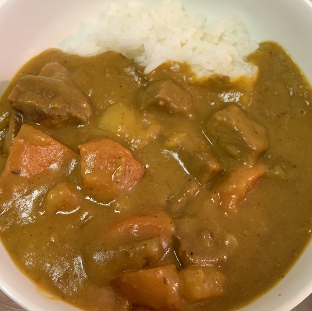 Japanese beef curry https://www.justonecookbook.com/japanese-beef-curry/Roux:  https://www.justonecookbook.com/how-to-make-curry-roux/