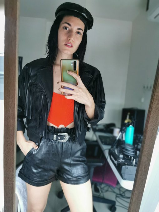 Gracias Dios por un d&iacute;a mas de vida https://t.co/1wiykIXwZG