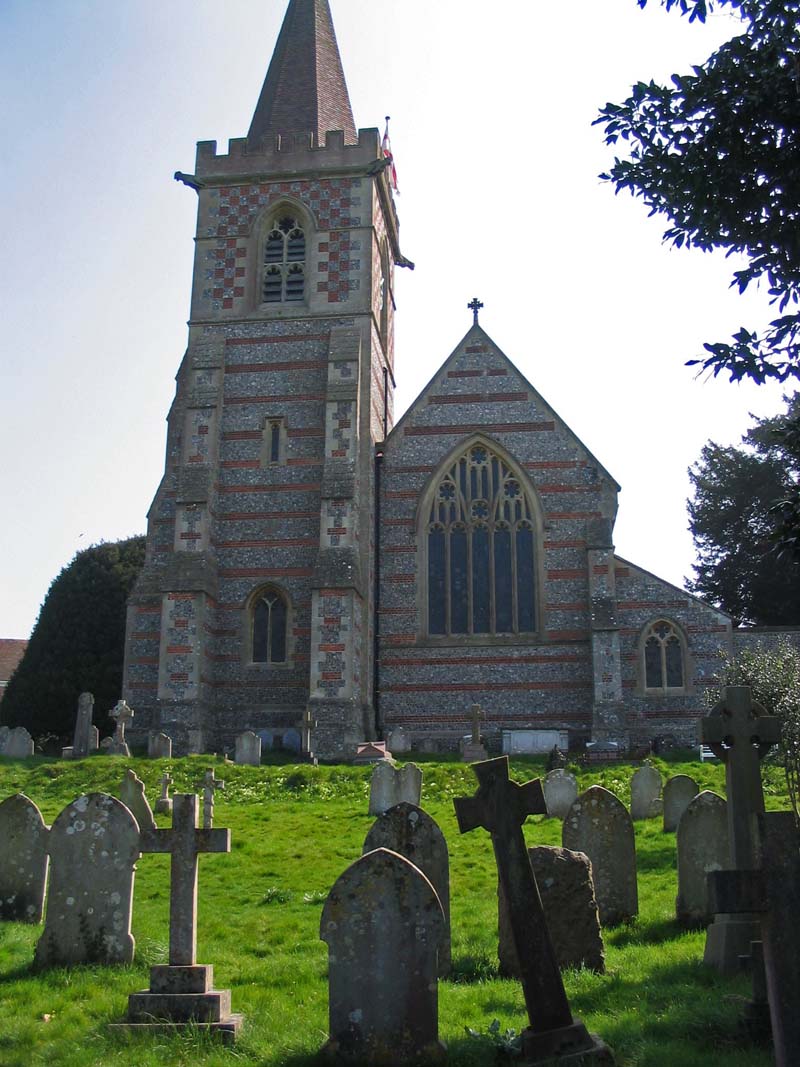 What should we be looking for at church sites? A few Hampshire examples - some places have reports of antiquarian finds, like Twyford, where there is supposed to be a stone circle under the church, and a couple of stray sarsens can be seen in the vicinity 3/4  #MuseumsUnlocked