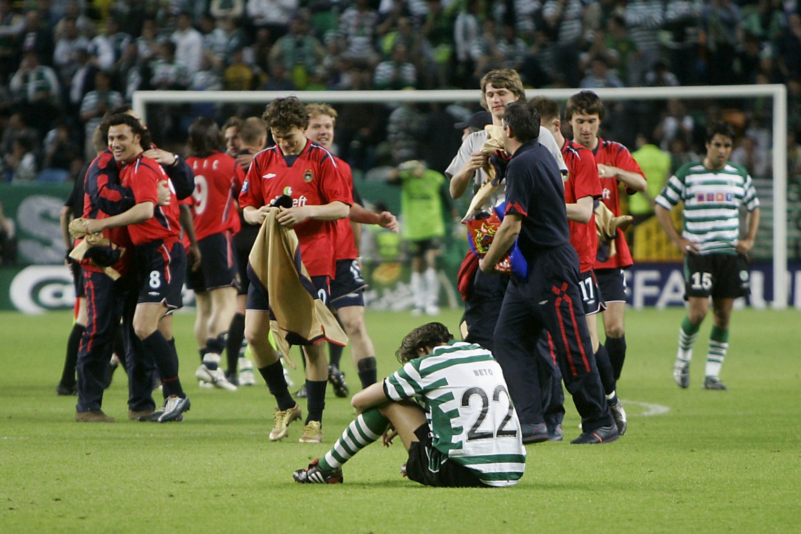 Sporting 1-3 CSKA - Final da Taça UEFA (04/05)Tínhamos tudo para ganhar, jogávamos em casa.Como sempre, aconteceu Sporting e perdemos.