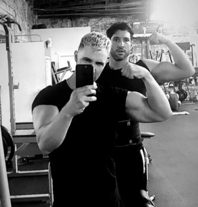 Tom_EllisFans's tweet photo. #DevilTraining
#TomEllis
#PaoloMascitti 💪🏻😈 https://t.co/b4SerUn6M0