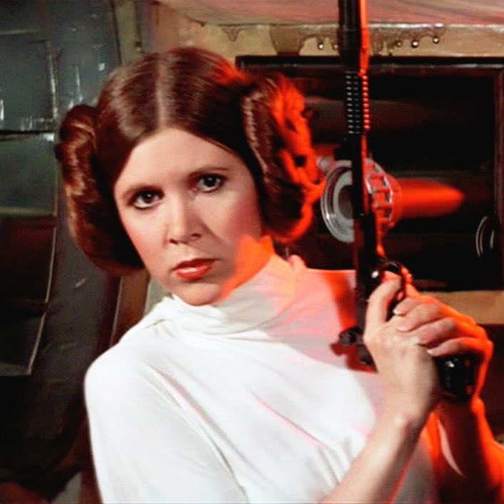 i asked my cousin who& #39;s never seen star wars a day in her life to guess the name of the character i give her, rate them, and tell me what she thinks of them; a thread.