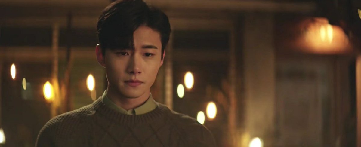 How many of sweaters of the same design pattern does he have? I feel like I have seen the patterns of the brown sweater in 3 different colours prior to e08; lilac, brown and baby blue.   #SeoJiHoon