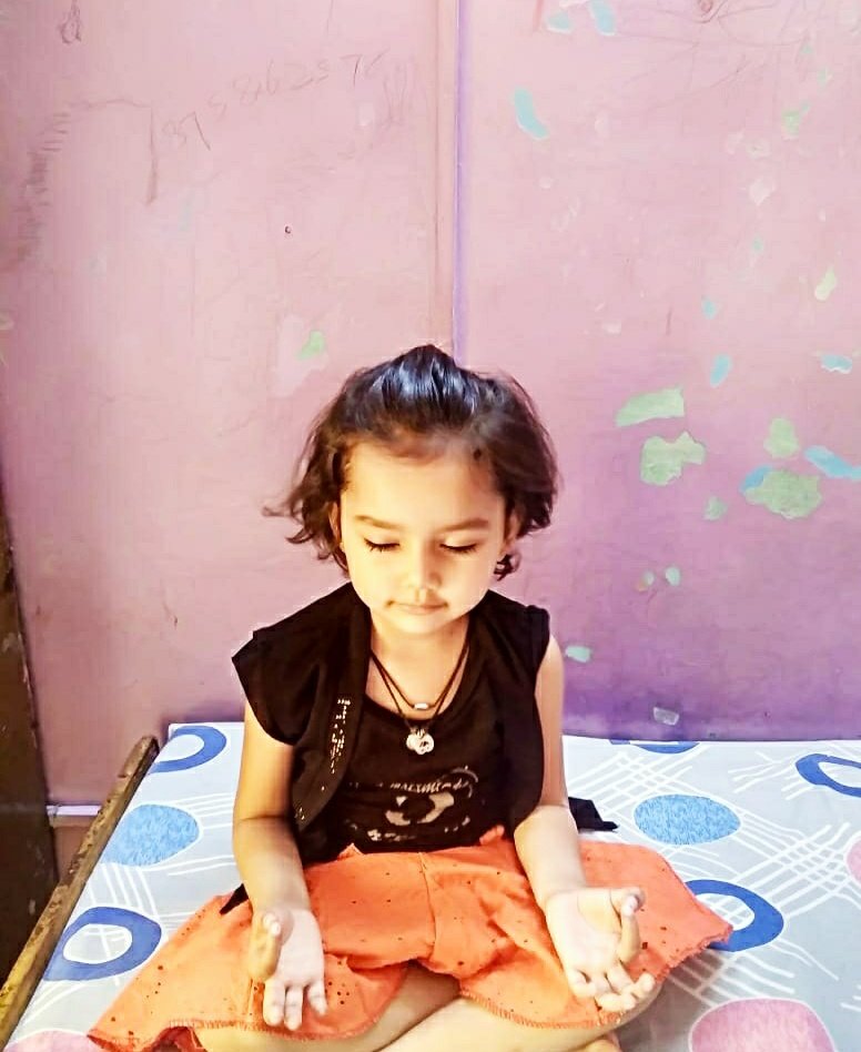 ManuGulati11's tweet image. Cuteness overloaded!😇🥰

A tiny tot from #DelhiGovtSchool practicing mindfulness yesterday at the 4pm Family #HappinessClass.

Thank you @HappinessDelhi.

Hey! Do you all practice mindfulness everyday?🙂🙂

@Minister_Edu
@msisodia