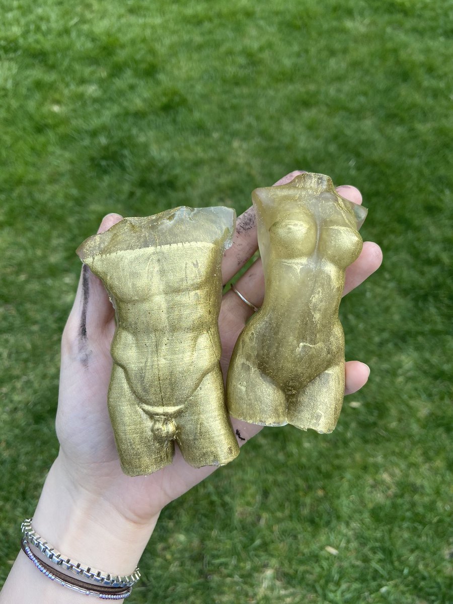  Statue Auction! Winner will receive the pictured golden male and female statues!- Starting bid $30 USD- Bid in increments of $1- Winner adds $3.50 for shipping- Please tag who you outbidAuction ends 4/27/20 at 10pm est!