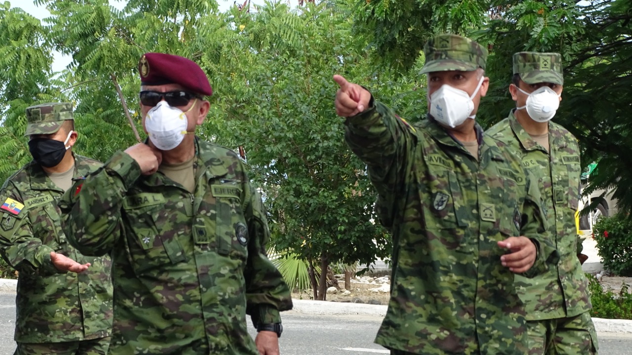 httpspbstwimgcommediaEWk6IBNXQAMI1mBformatjpgnamelarge