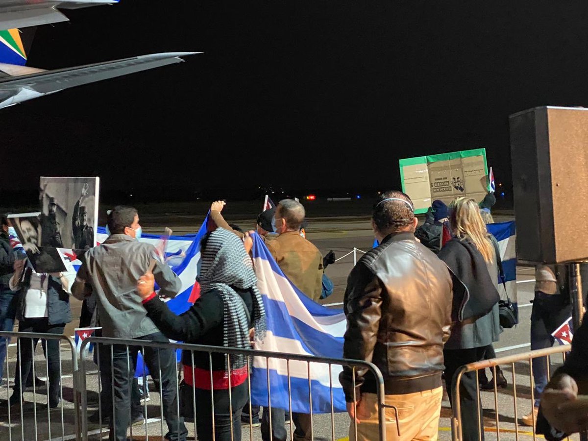 EDAyandaDlodlo's tweet photo. The Cubans Arrive on Freedom Day https://t.co/ne0mDq0JnV