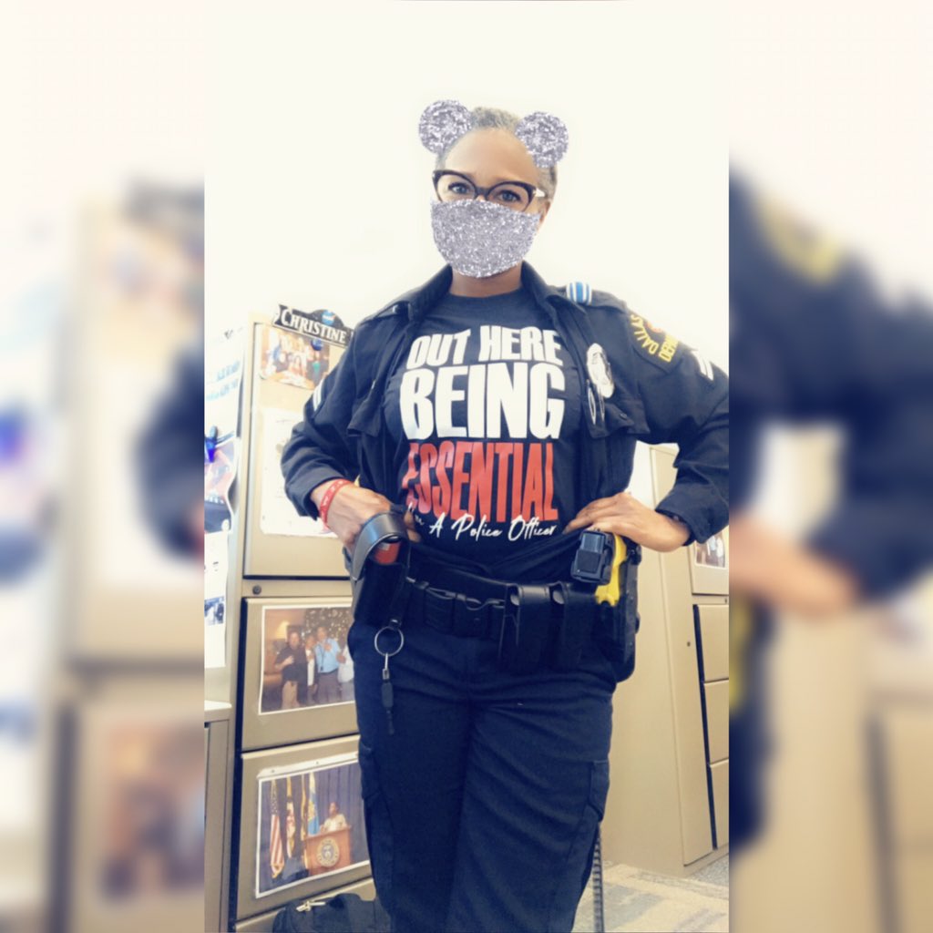 csmitty2u's tweet photo. Getting it in so y’all can stay in! Be safe 😷 #SundayVibes #EssentialWorkers #ShelterInPlace https://t.co/Zx1kNewvep