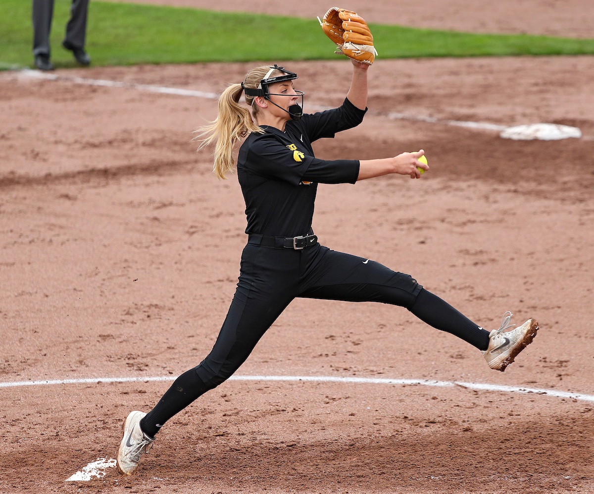 iowasoftball's tweet photo. And last, but not least, pitcher Allison Doocy!

The Ankeny native started 95 games in the circle through four years, collecting 621 strikeouts (you read that correctly 👀). #Hawkeyes https://t.co/gjdZwBuHVO