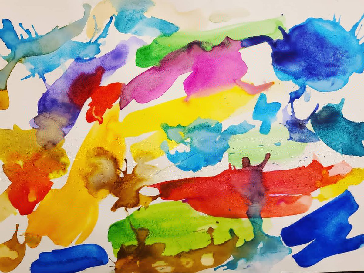 MrsStanleyArt's tweet photo. August's 1st #watercolorpaintings We're calling the 1st one "Hands" cuz that's what he said they looked like! 2nd pic was actually his 1st attempt...lots of experimenting! Blowing through straws was his favorite! #weekendartmaking #firstattempts #tinyartist #fosteringcreativity https://t.co/5UsjFxCA7N