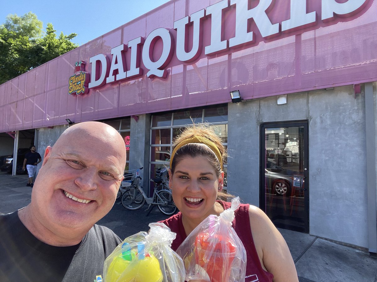 SeanTPendergast's tweet photo. #SPTakeoutChallenge DAY 40! ... daiquiris and small bites at the Candy Shack Daiquiri bar on Washington. I went with the Island Breeze and @AmyPendergast29 went with the Baby Momma Drama .. if you can, support our restaurants! #DedicatedToHouston https://t.co/t5kMaYSwqM