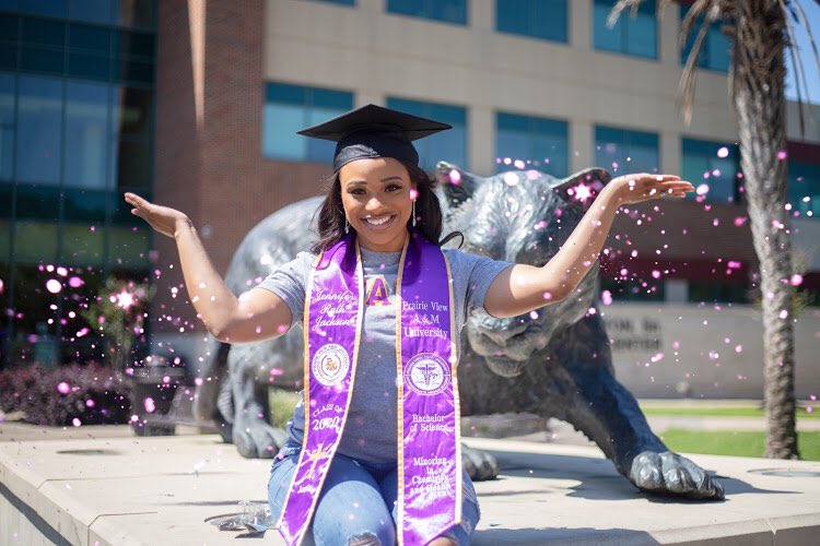 oh_jennyr's tweet image. Write the vision and make it happen ✨ A Graduate!                                                                                     #PVAMU #PV20 #gradszn #HBCUGrad
