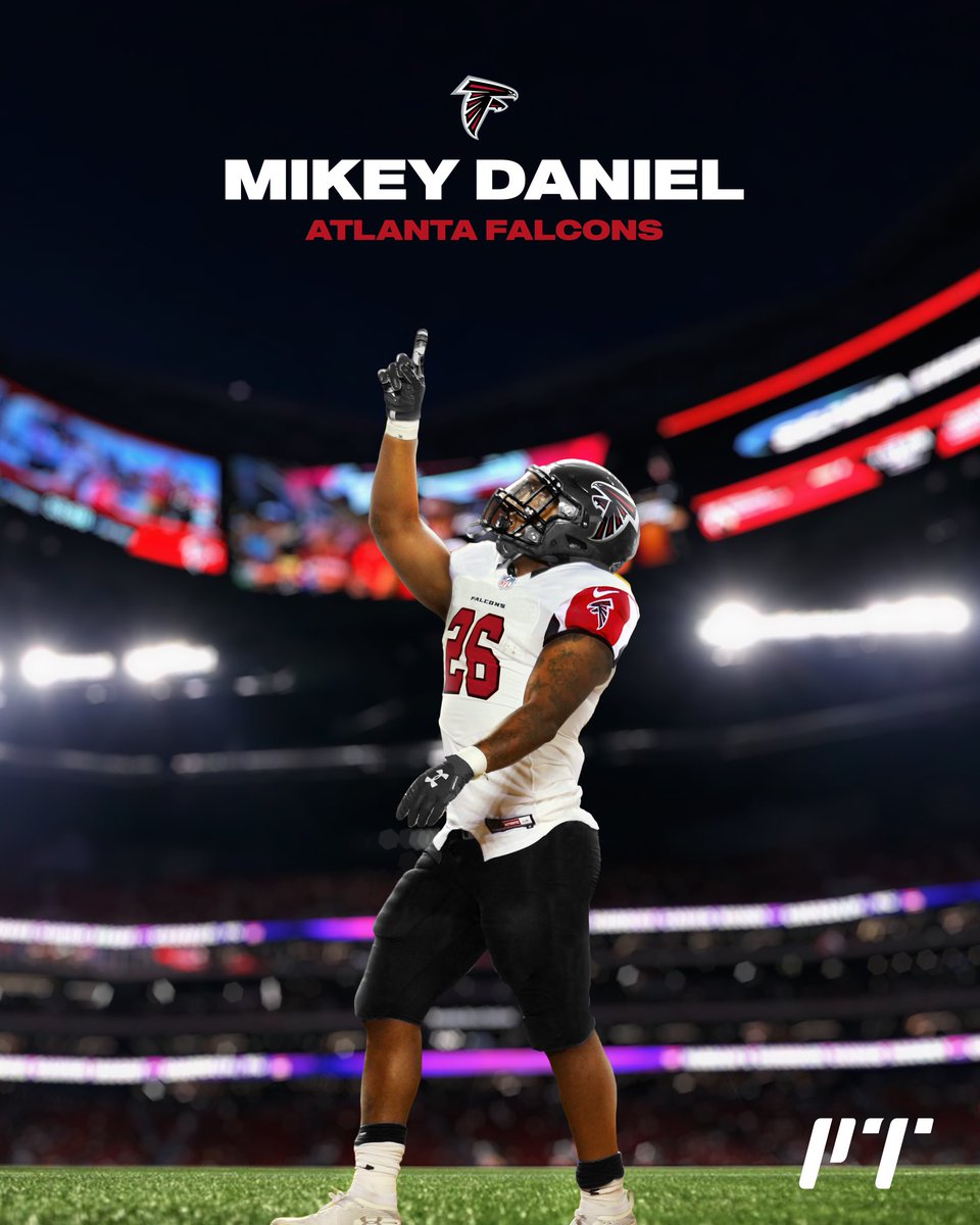 MikeyDaniel2's tweet photo. #DIRTYBIRDS ❤️🖤 it's time to go to work 😤 https://t.co/pOy2zrktth