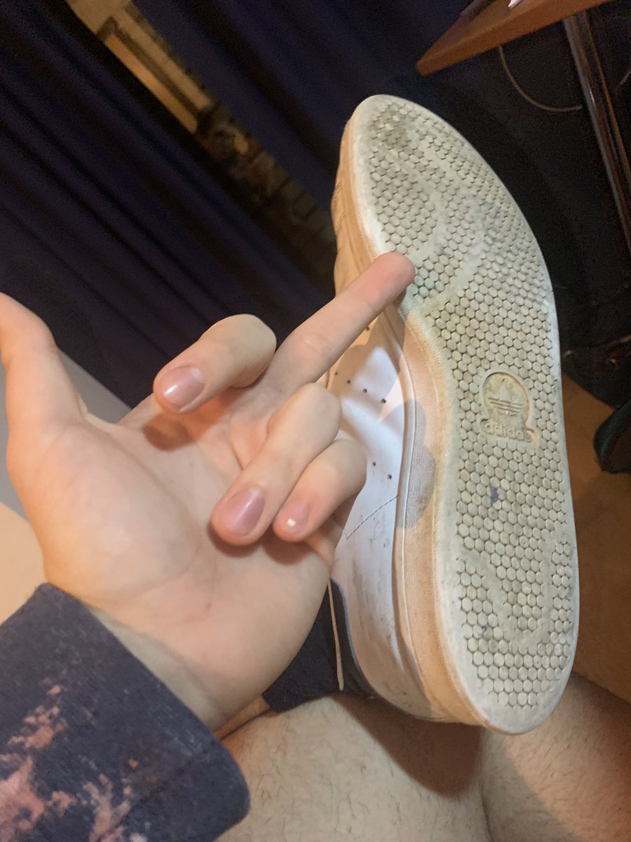 CashmasterxAlex's tweet photo. who’s licking the dirt off of my soles 😈 bow down and serve your master #findom #finslave #paypig #payslave #humanatm #humiliation #blackmail #cuckslave #chastity #footworship #footslave #teamviewer https://t.co/YxUgyaVIAA