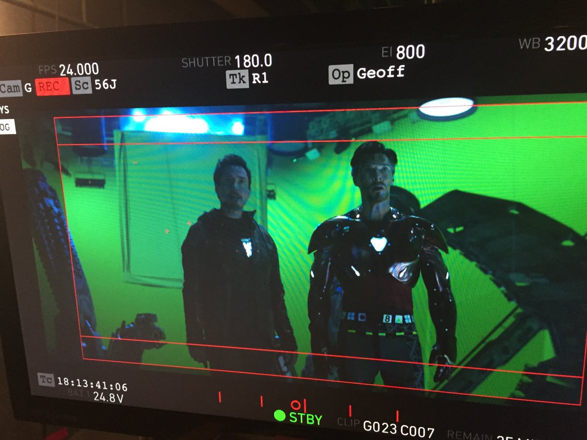 ComicBook's tweet photo. So, there were other versions of this rescue.  Some were just too awesome (and long) to keep.  But still, one can dream... #Infinitywar #QuarantineWatchParty -SM https://t.co/ZToVfWpnHg