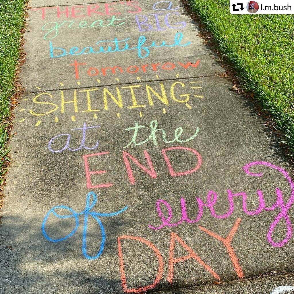 teamrundis's tweet photo. The Art of Team #runDisney has produced some really creative and inspired Disney designs during this weekend's #TrDFunRun! #TeamrunDisney #TrDRunningClub #runDisney
•
#Disney #DisneyWorld #WaltDisneyWorld #ArtOfDisney #DisneyGram #InstaDisney https://t.co/gFKlOptxYY https://t.co/daJQYWp4Ys
