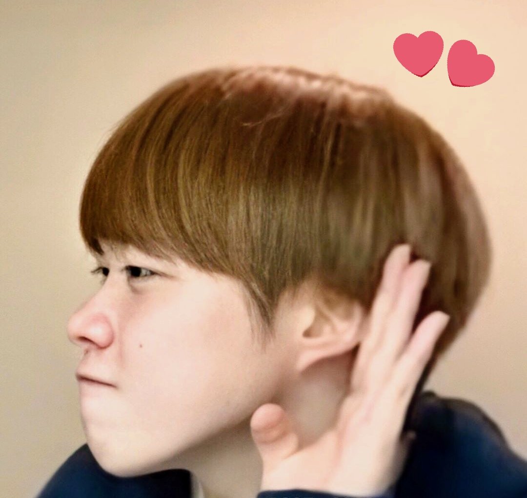 U ゆー 髪の毛チュルン 肌チュルン 鼻筋シュッの お口ハムッ まつ毛フサフサ 輪郭シユッ おまけに指がめっちゃ綺麗 耳たぶ無いのもご愛嬌 なにわ男子 大橋和也 T Co 3mynyict0a Twitter