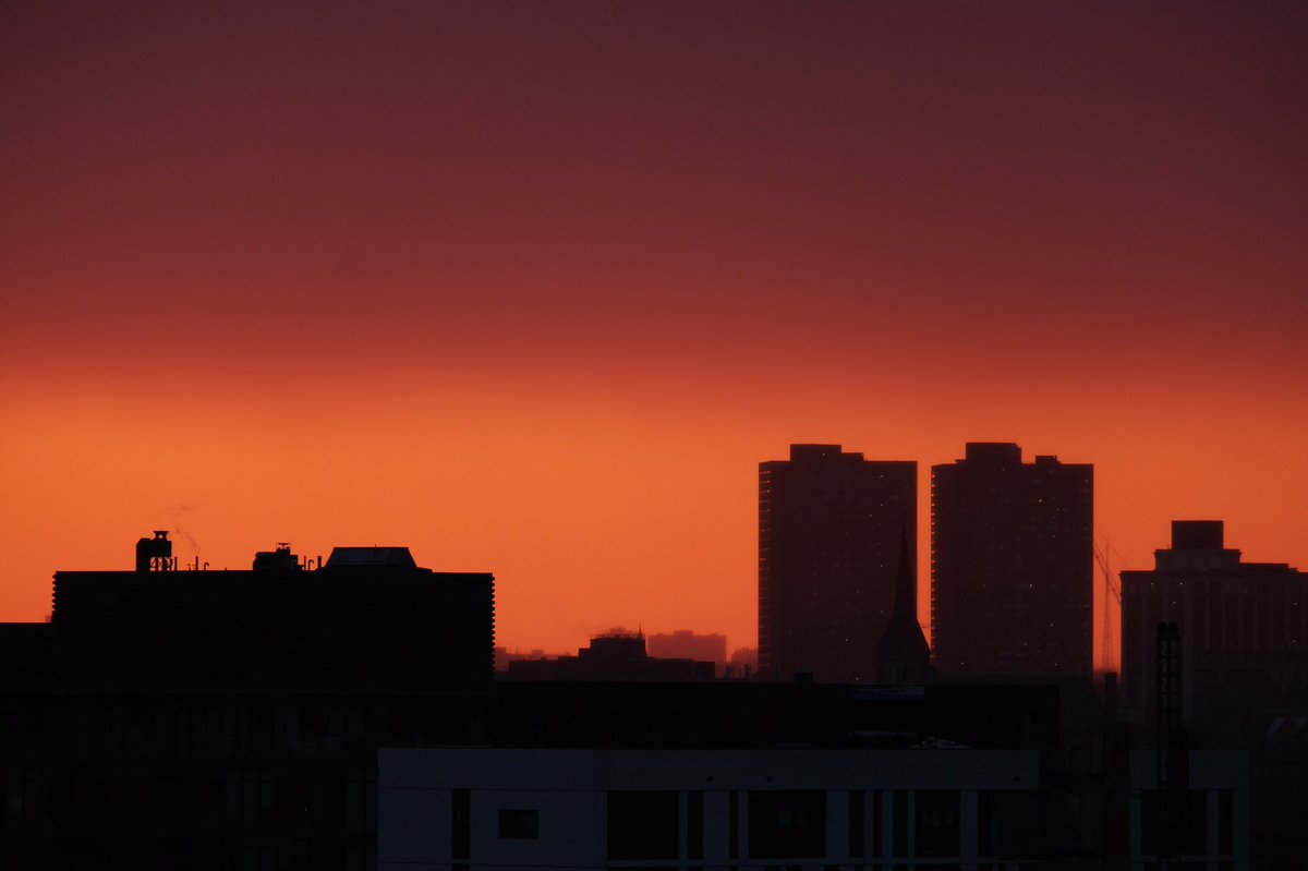 #balconywithaview #toronto #skyonfire #nofilter #noediting