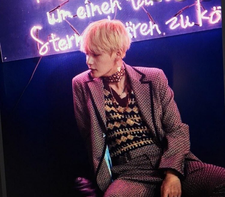 Taehyung with chokers -a dangerous thread