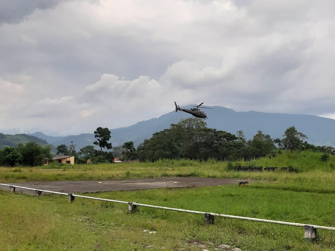 httpspbstwimgcommediaEWkoIiUWoAAJDKTformatjpgnamelarge