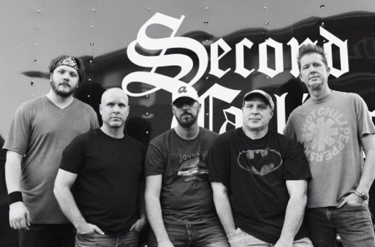 second_calling's tweet image. We are definitely missing playing music for the Kingdom and letting everyone know that  Jesus is real!  #Jesusisreal #Yeahthatgreenville #injesusnameweplay #brothersinchrist