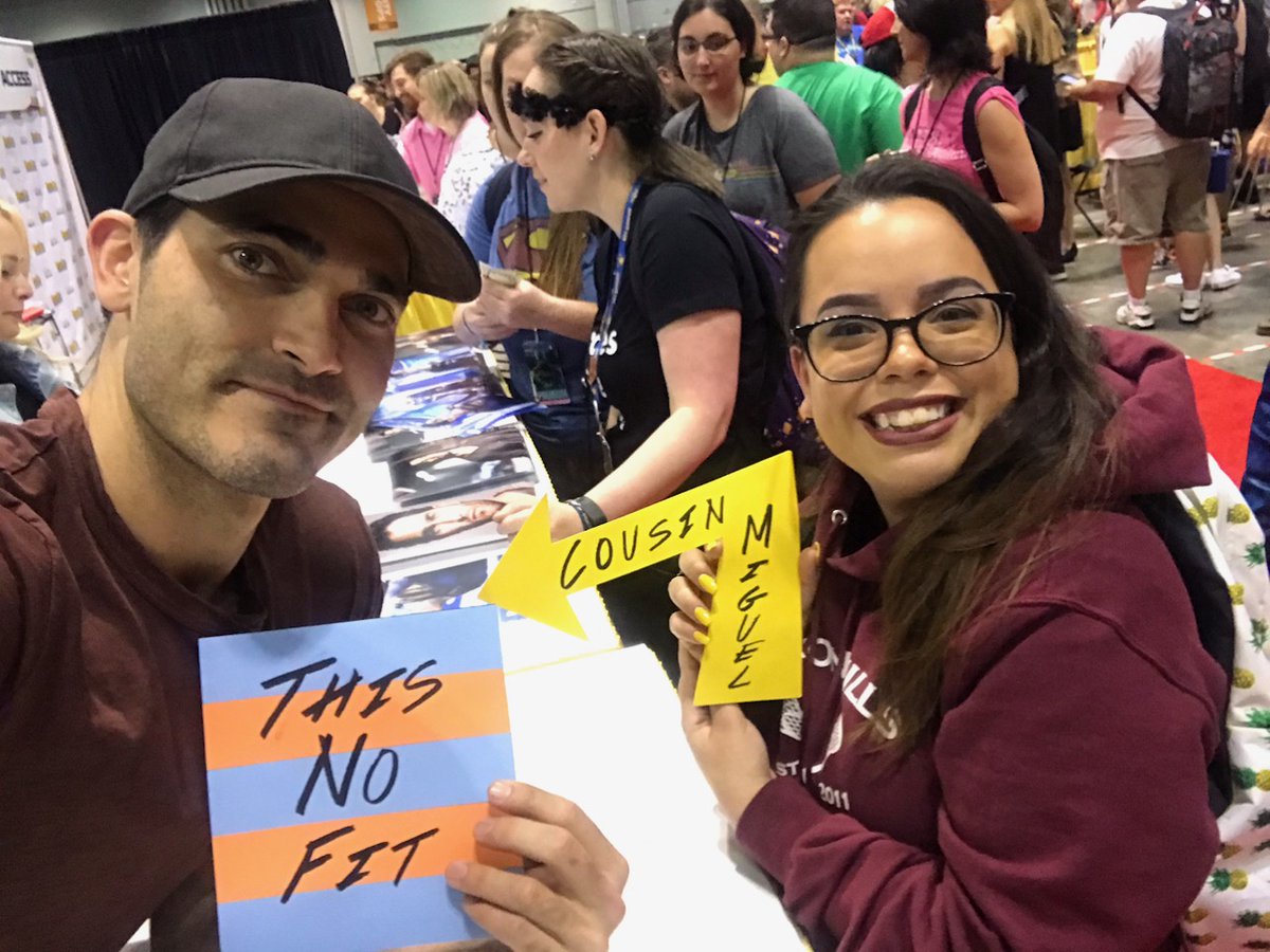 KaylaRod97's tweet photo. Wish I knew about comic con and mega  con when Teen Wolf show was still around, but this was from last May https://t.co/MBIp62nWlc