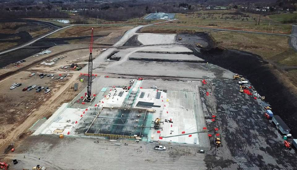 ATREGINC's tweet photo. First pour of concrete for @Cree’s Mohawk Valley fab at the @MarcyNanocenter near Utica, NY. It took 210 trucks to deliver 2,100 CY of concrete. #MVEDGE https://t.co/tlYF84Xv0K