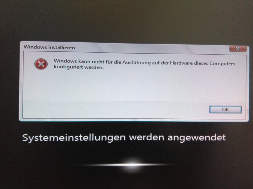 xjcoder's tweet image. Hallo @AcerDeutschland , 
nach einem HDD-Crash und Einbau einer neuen Platte versuche ich nun seit 3 Tagen ein Recovery auf meinem Aspire M7811 einzuspielen - erfolglos😩 
Eine Supportanfrage kann ich nicht stellen, da die Seriennummer nicht akzeptiert wird! 
Hiiiiiiiilfeeeeee!