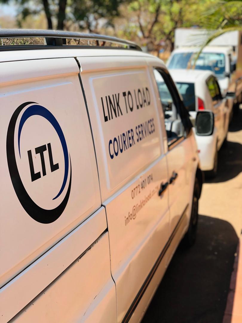 LINK2LOAD's tweet photo. Back on the Monday grind
For all your local deliveries
Call us on 0772401074
#StayHomeSaveLives
#LINKTOLOAD
#DeliveryService
#Harare
#DeliveringHappiness https://t.co/HTdr1SprTw
