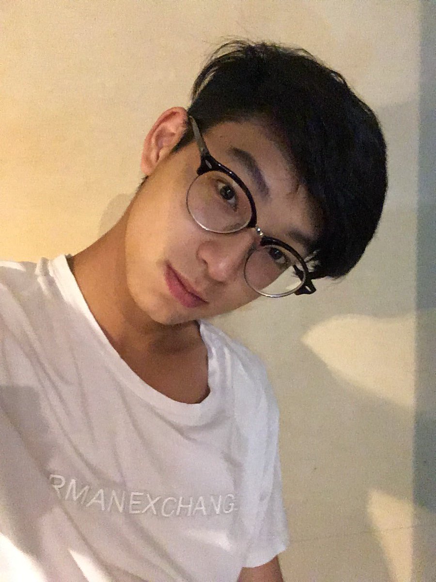 OhmNaMon in specs >>>>>>>>[ #ChimonWachirawit  #chimonac  #mynameisnanon  #NanonKorapat  #OhmPawat]; a thread